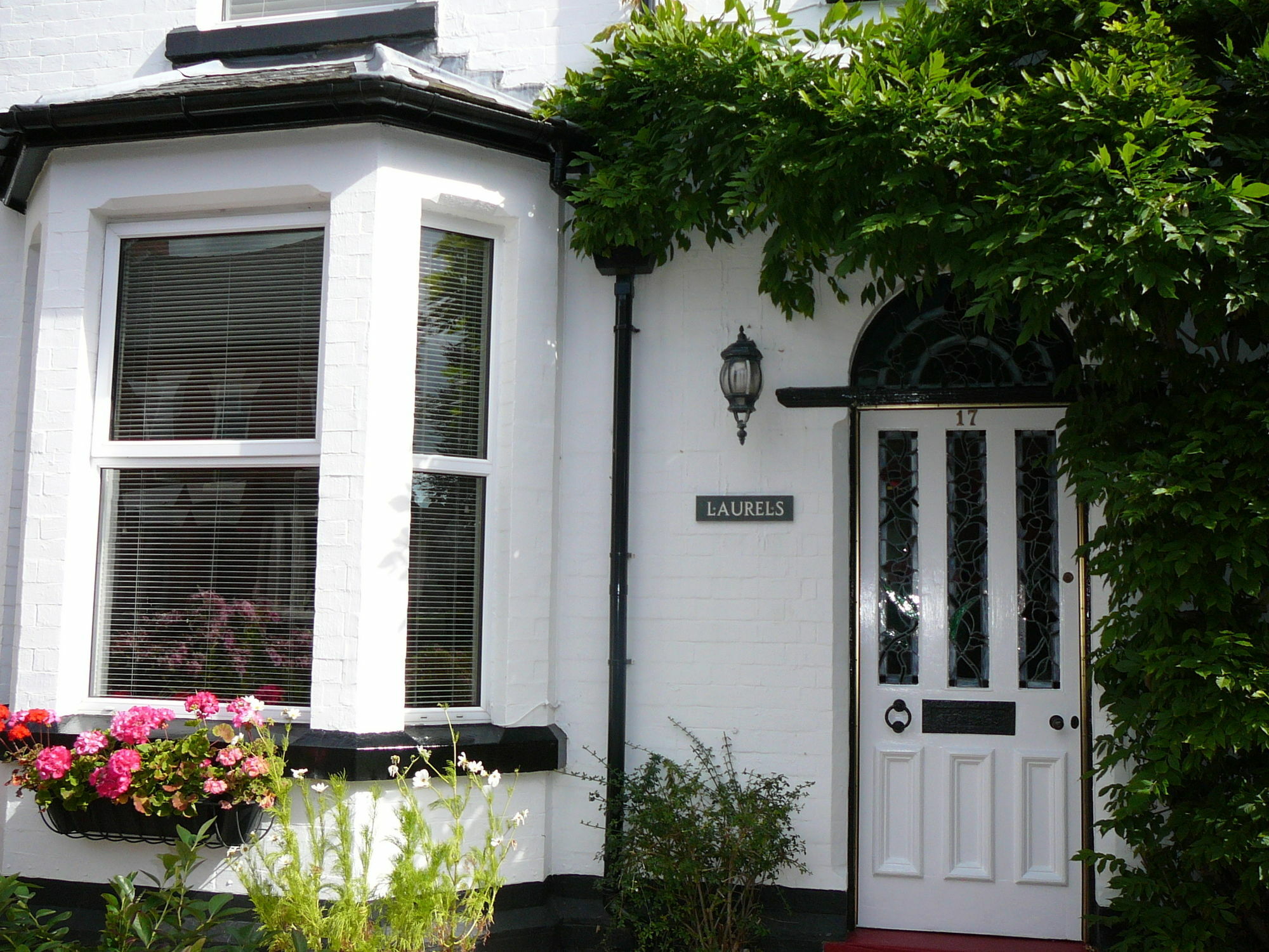 Laurels Bed & Breakfast Oswestry Exterior foto