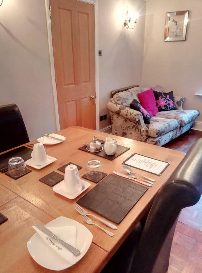Laurels Bed & Breakfast Oswestry Exterior foto